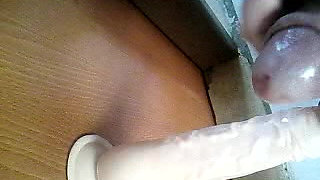 Cum Spraying