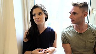 Intensive Anale Swinger Party - Little Caprice