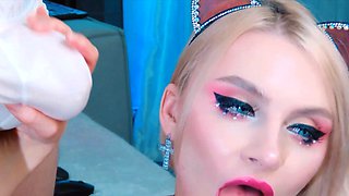 Blonde Bombshell Naughty Oral Seduction