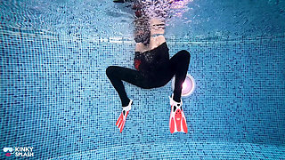 Underwater Scuba Date in My Tight Wetsuit: 2nd Date Cum Play