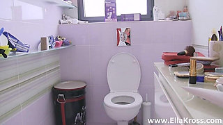 I Need a Toilet Slave (mp4 960*540)