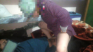 Xxx video land ko munh mein lekar likhane lagi bhap