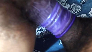 Desi girl ko pehla baar choda uski ghar pe jake maza aa gaya