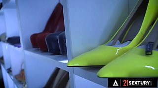21 sextury - Big Tits blondie Kaisa Nord enjoys jizz on her toes even more than rectal!