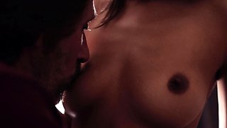 PUSSY BABE BRUNETTE masturbating