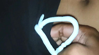 Didi ne lund pakad ke hilaya or mene chut maar li raat mai