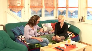 German amateur slut gets facial after hardcore pounding in stockings