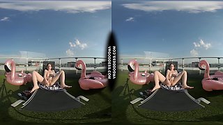 Big Boobed Tattoo Sammy Masturbating With A Dildo In The Sun On Private Penthouse Rooftop