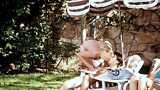 Blonde babe brunette gal having