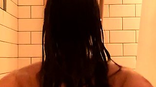 Webcam brunette solo masturbation