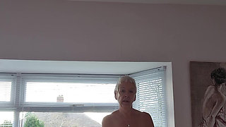 I need to do some housework today. Special uniform