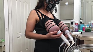 Hucow Milking on the Goat Milker Cam 3