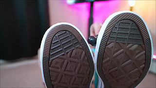 Giantess Little Man Femdom Sneaker V0re Fetish