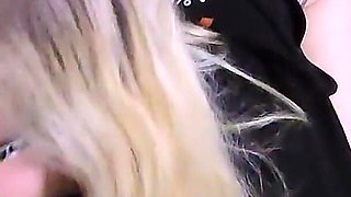 Sucking cock and swallowing cum - Mama_Foxx94