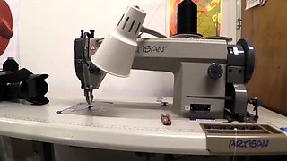 Amateur fetish big booty bitch riding with her bum