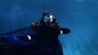 Underwater shooting - full backstage