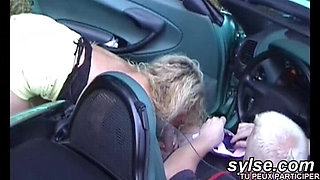 Young sportswomen introduced to gangbang