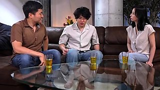 Amateur Asian couple in wild hardcore fuck session