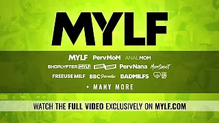 MILF Dee Williams Teaches Joshua How To Pleasure Pussy - Rough School Lesson & Deep Throat