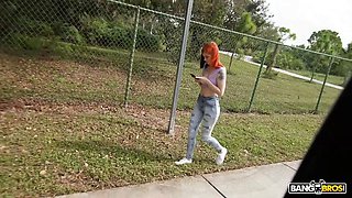 Bangbros - sawyer kelly boards the bang bus for a rail and takes another ride on a enormous cock