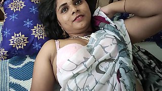 Ice Cream Lick From Navel Hole in Saree Hot Romance by Vaishnavy and Sharun Raj, Mallu Navel Lick Romance, Ice Cream Lick Hot