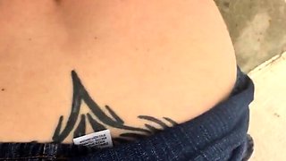 Mature Amateur Blowjob in the Alley