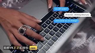 Brazzers - Luna Star witnesses her hubby chris screw Gem Jewels, decides to join in the fun