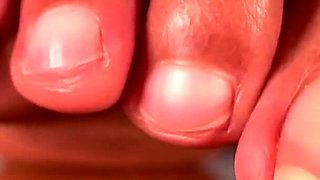 Giantess Sole Worship