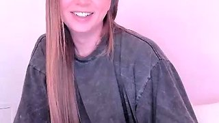 Shemale tranny enjoying solo masturbation