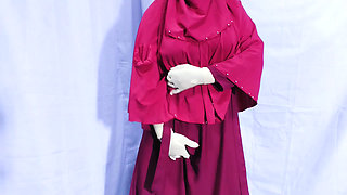 Pakistani hijabi Muslim woman fucks