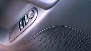 Brunette teen blowjob outdoor