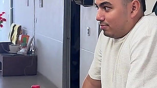 Do You Want to See Gas or Seelets?