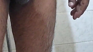 Bathroom Sucking with with Pee of Desi Girl 4K Videos in Hindi