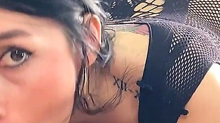 Hot College Girl Swallows All the Milk From a Big White Cock