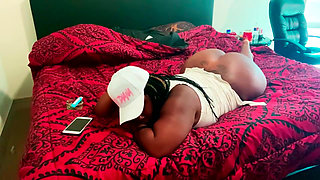 Dirty Diana Got a Cap on and She Looks Sexy