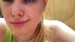 Walking with Vibrator in Pussy in the Public