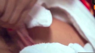 Asian teenager likes a deep massage and blowjob