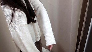 同業者と着替え撮影試着室で可愛い子のオッ