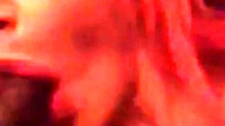 Close up fuck girl in big cock