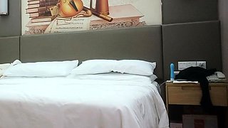 Amateur couple hidden cam