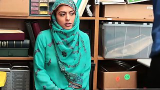 Teen perfect cute masturbation hd xxx Hijab-Wearing Arab Tee