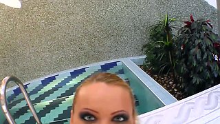 Perfect threesome sex session with big booty blonde