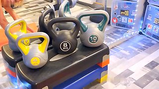 Miley-Weasel - Einfach beim Sport abgefickt - Megaviel