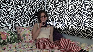 Webcam milf with breast milk live hardcore masturbate