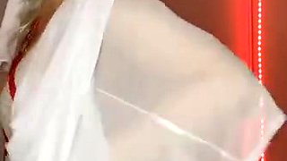 Amateur blonde vixen poses in white lingerie on webcam