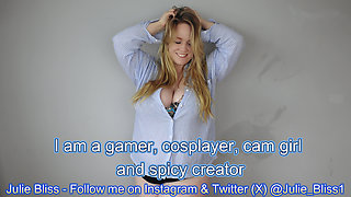 BBW Cosplay Try On - Julie Bliss