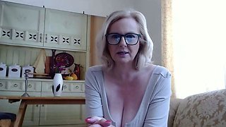 Busty mature milf blonde knows alot about good sex
