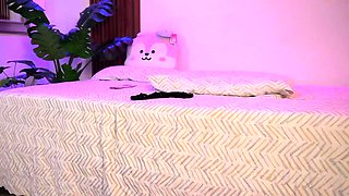 Brunette Couch Webcam Solo Fun Masturbating