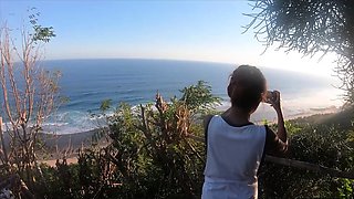 Big ass Thai amateur GF beach visit and homemade sex tape