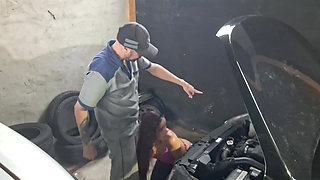 Young Girl Takes Her Car to the Mechanic and Fucks the Employee